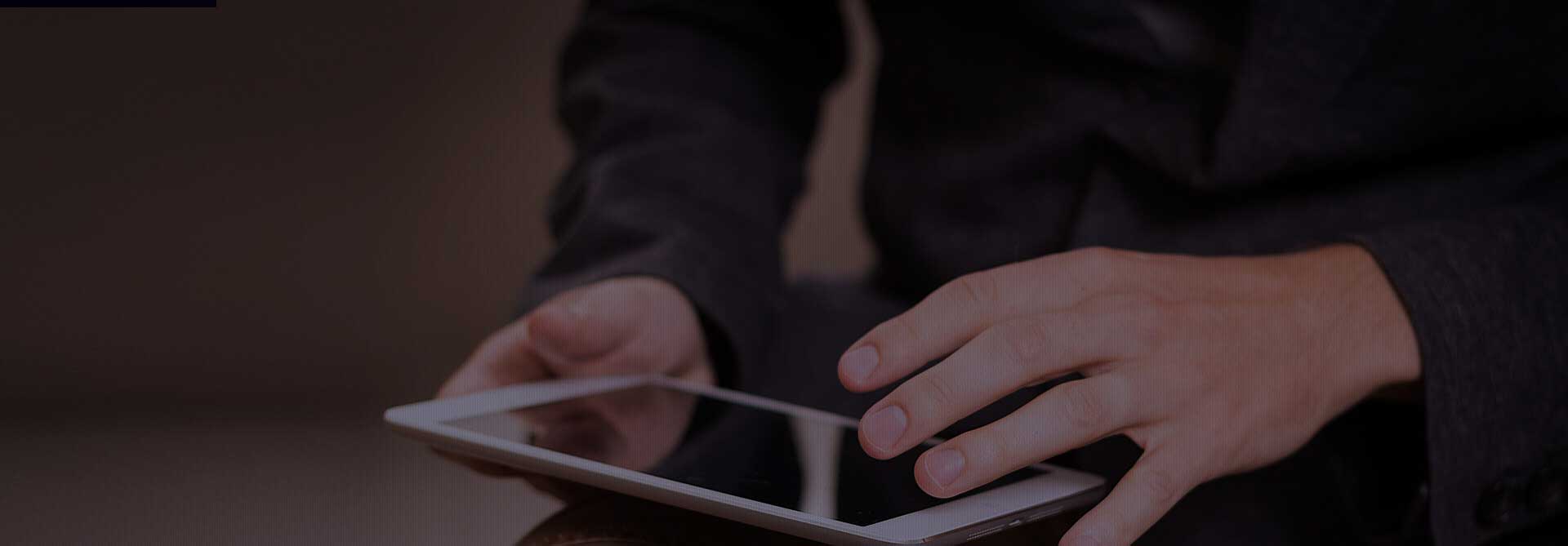 安庆浩轩网络，8年专注高端网站定制服务